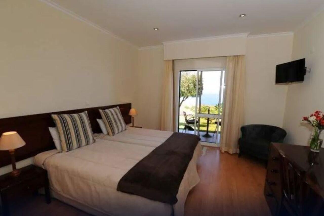 Bed and Breakfast Residencial FAROL Ponta do Pargo Exterior foto