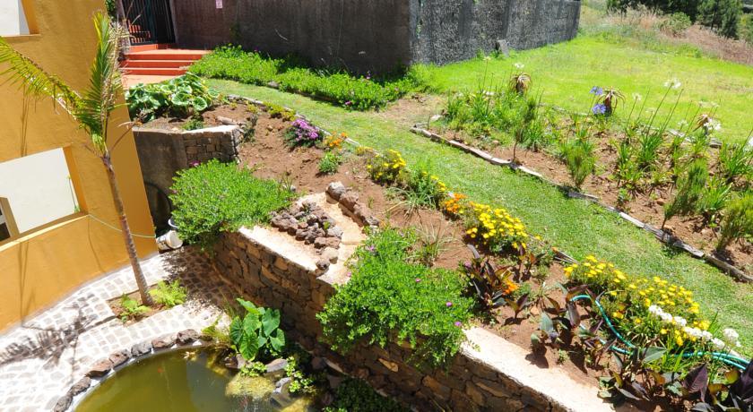 Bed and Breakfast Residencial FAROL Ponta do Pargo Exterior foto