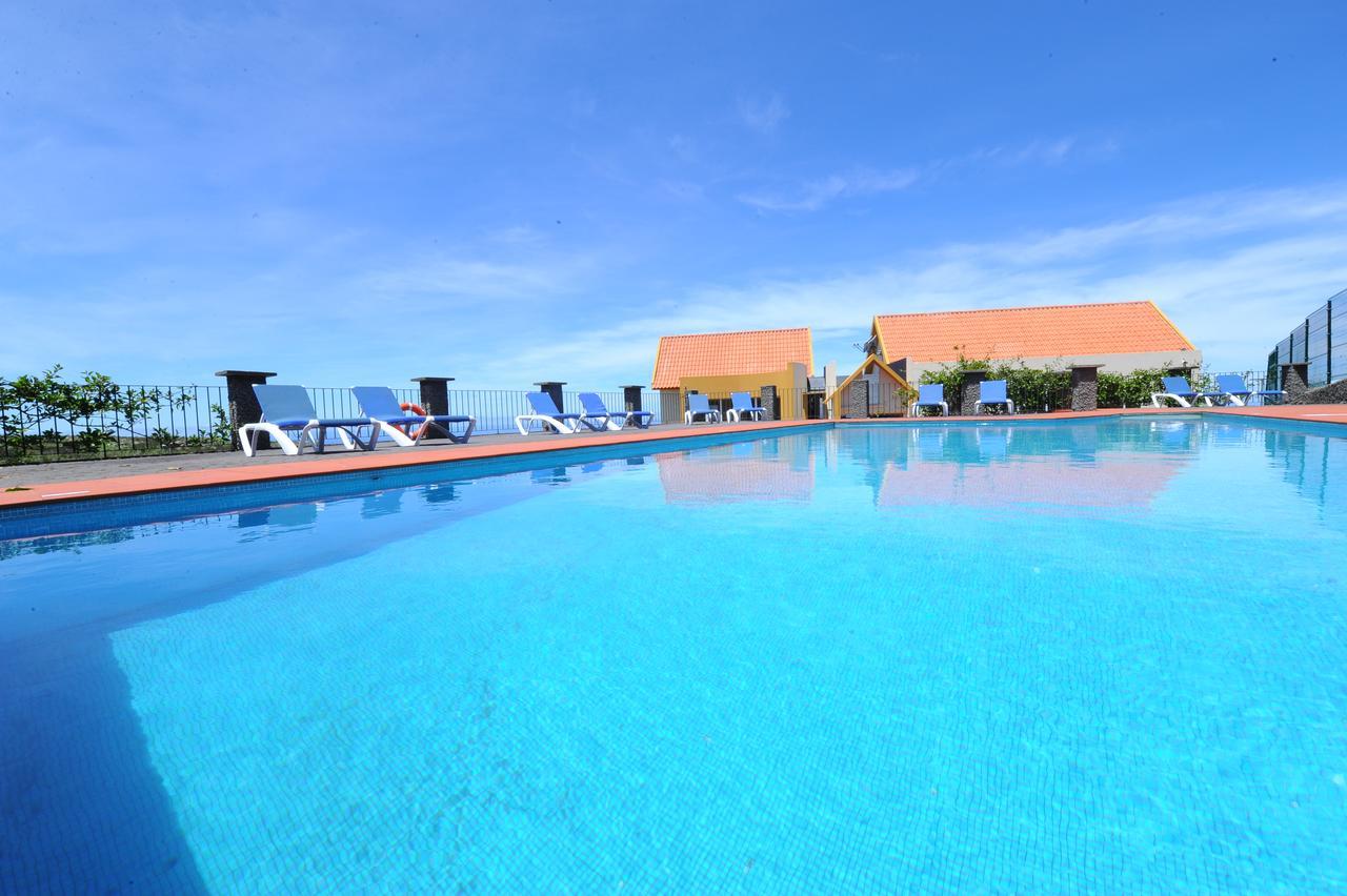 Bed and Breakfast Residencial FAROL Ponta do Pargo Exterior foto